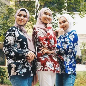 Basic  Floral TOP - Dora