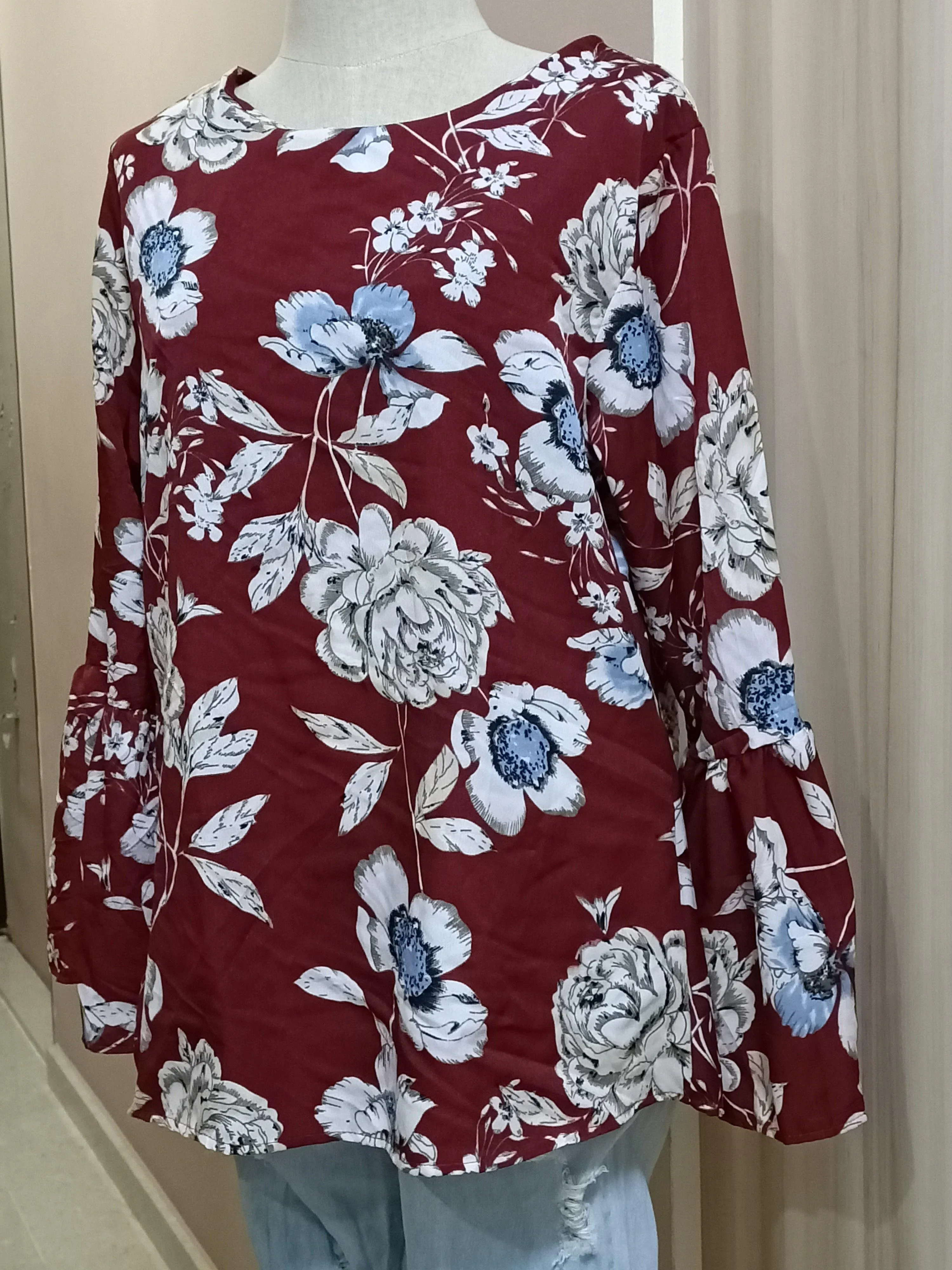 Basic  Floral TOP - Dora