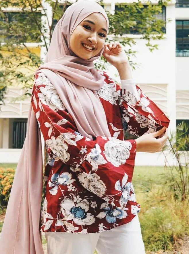 Basic  Floral TOP - Dora