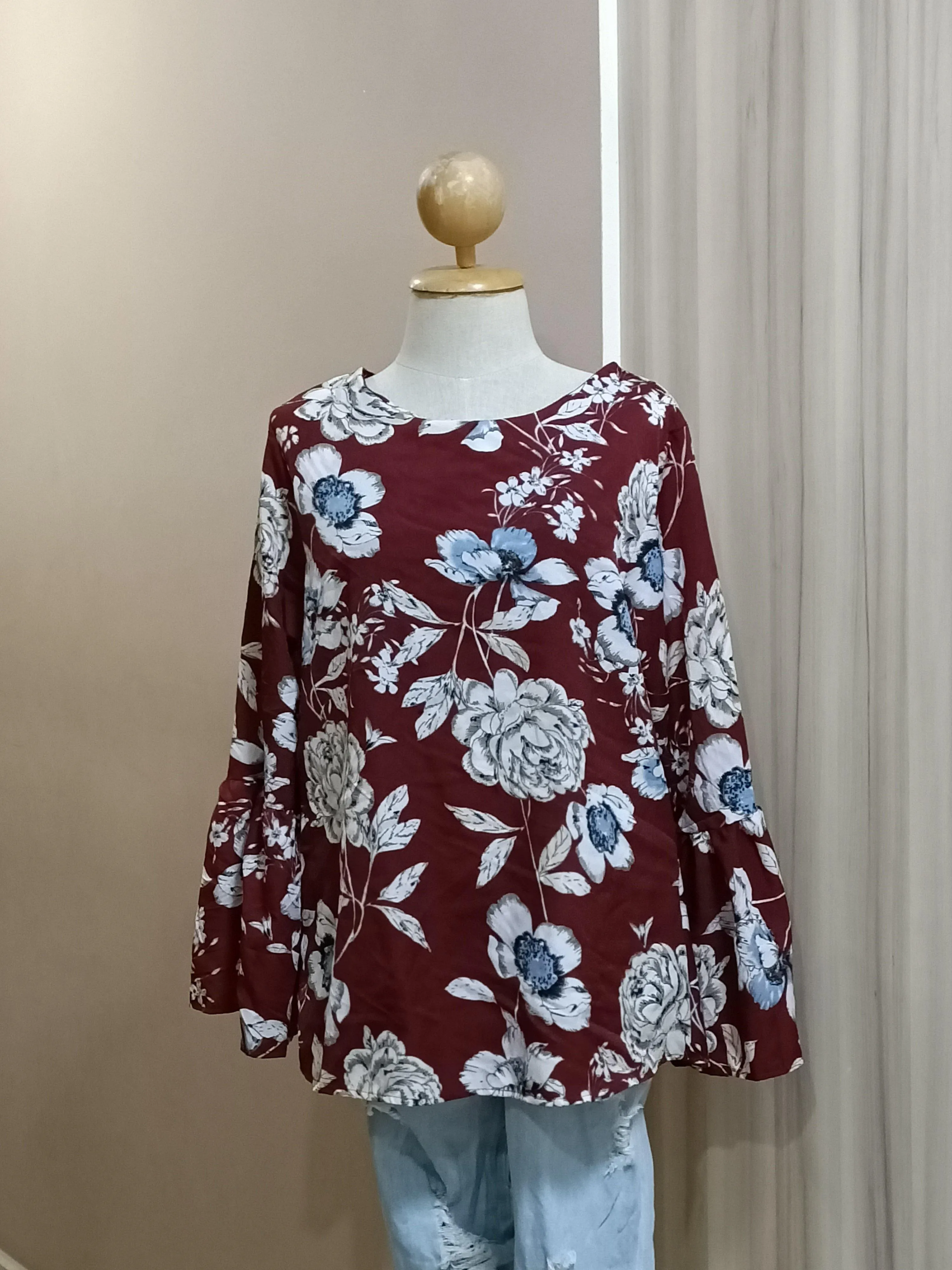 Basic  Floral TOP - Dora