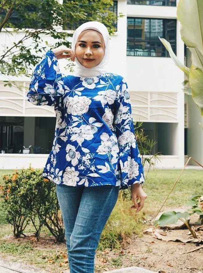 Basic  Floral TOP - Dora
