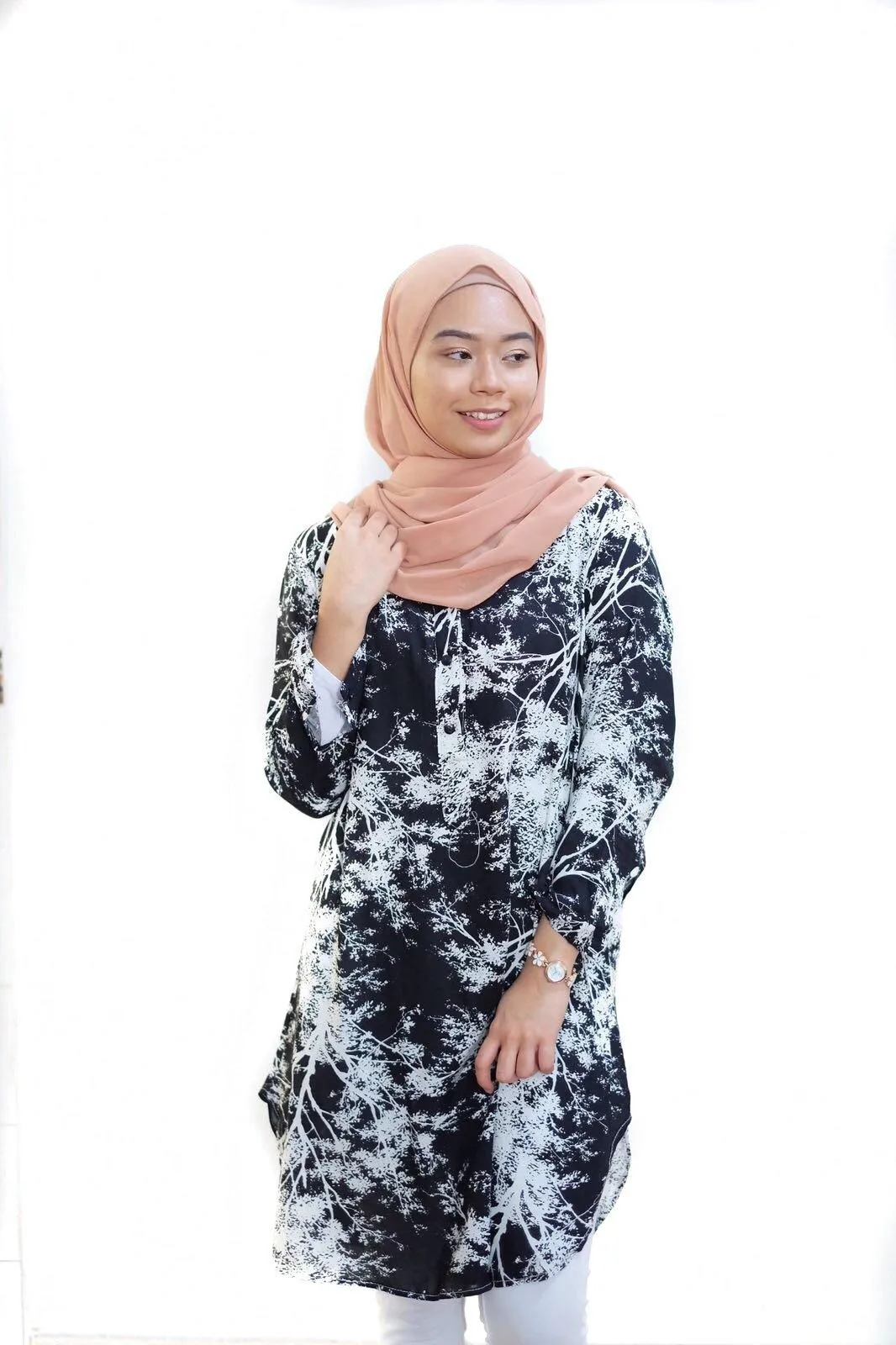 Basic Midi Blouse - Ayesha