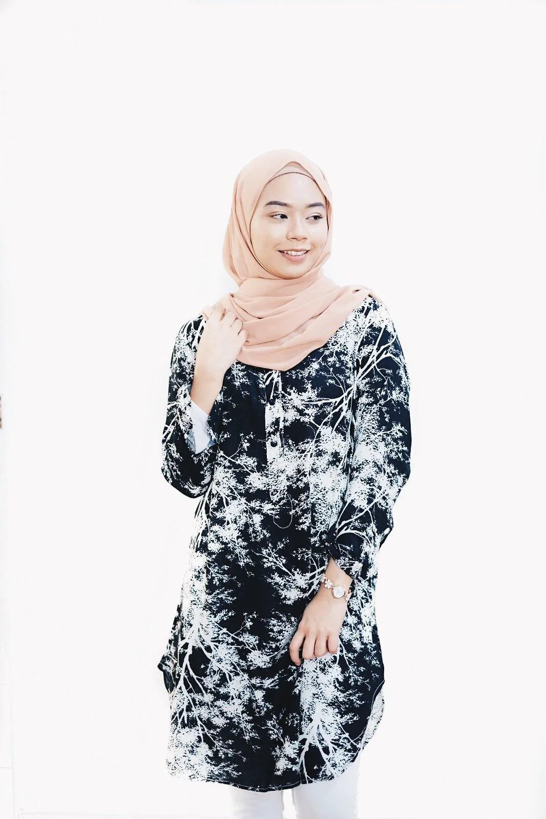 Basic Midi Blouse - Ayesha
