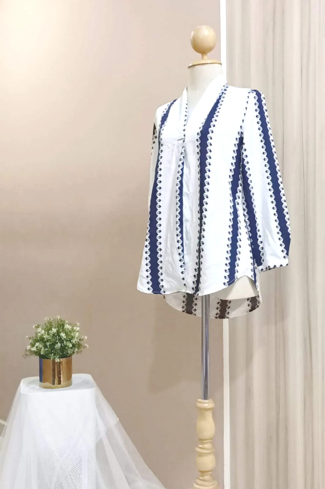 Basic Top - Athena