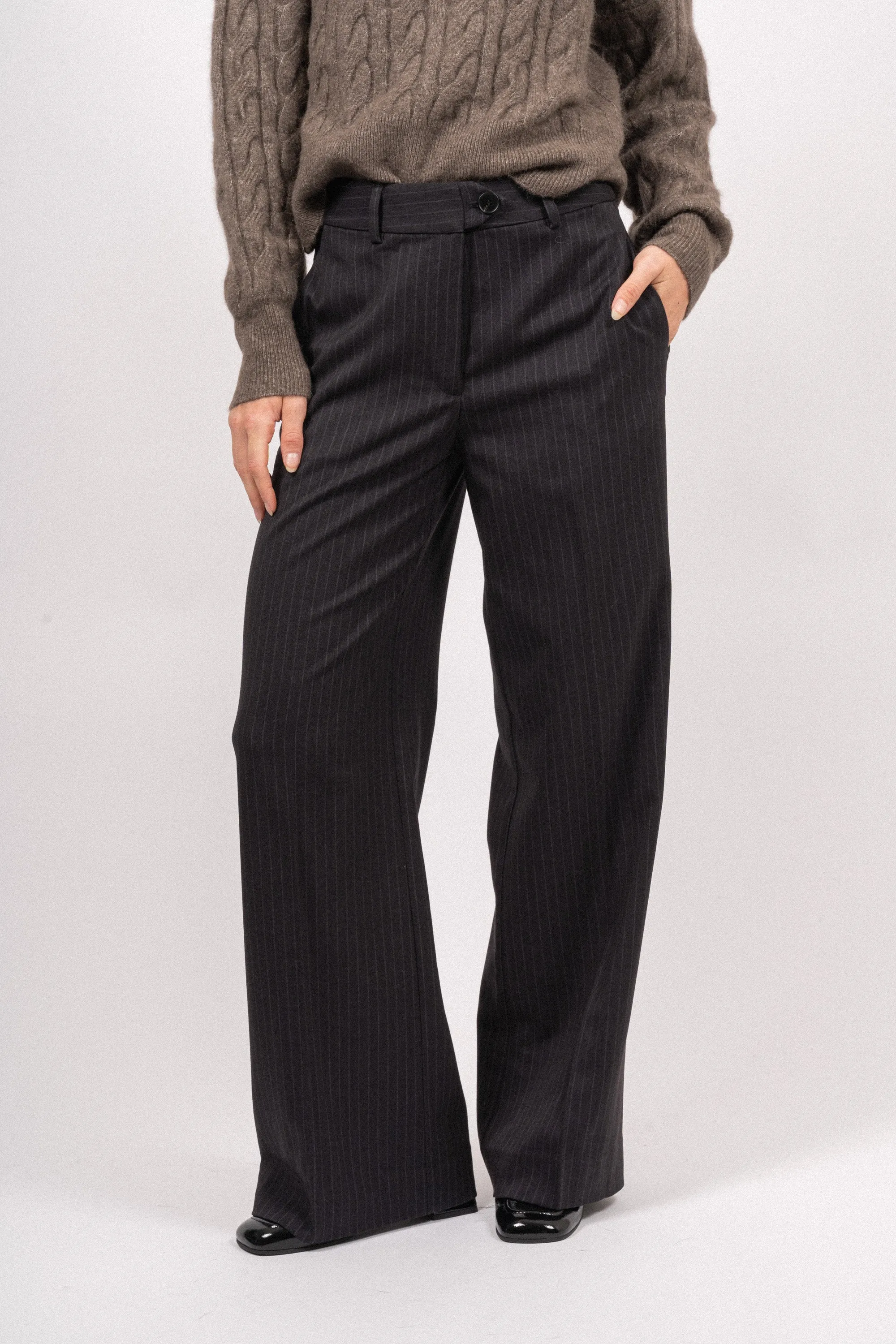 Idacc Pin Wide Pant - Dark Grey